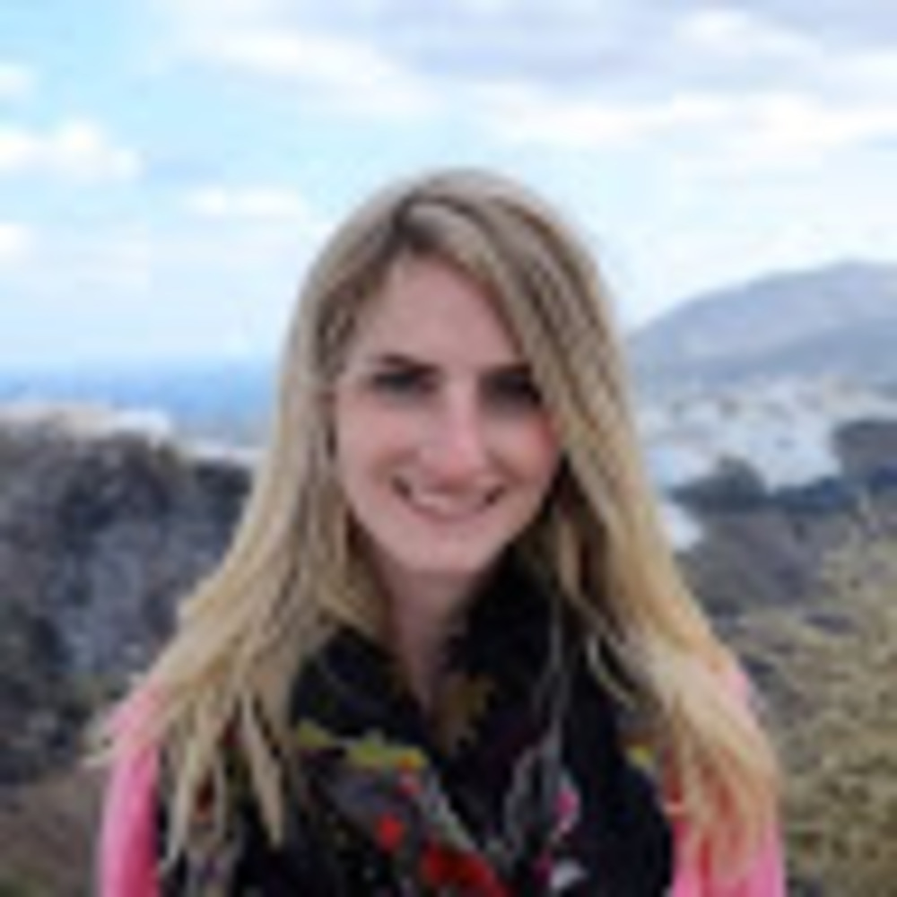 Meet your Posher, Ella